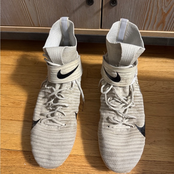 Men’s Nike Alpha Menace Elite Football Cleats Size 13 - Picture 2 of 6